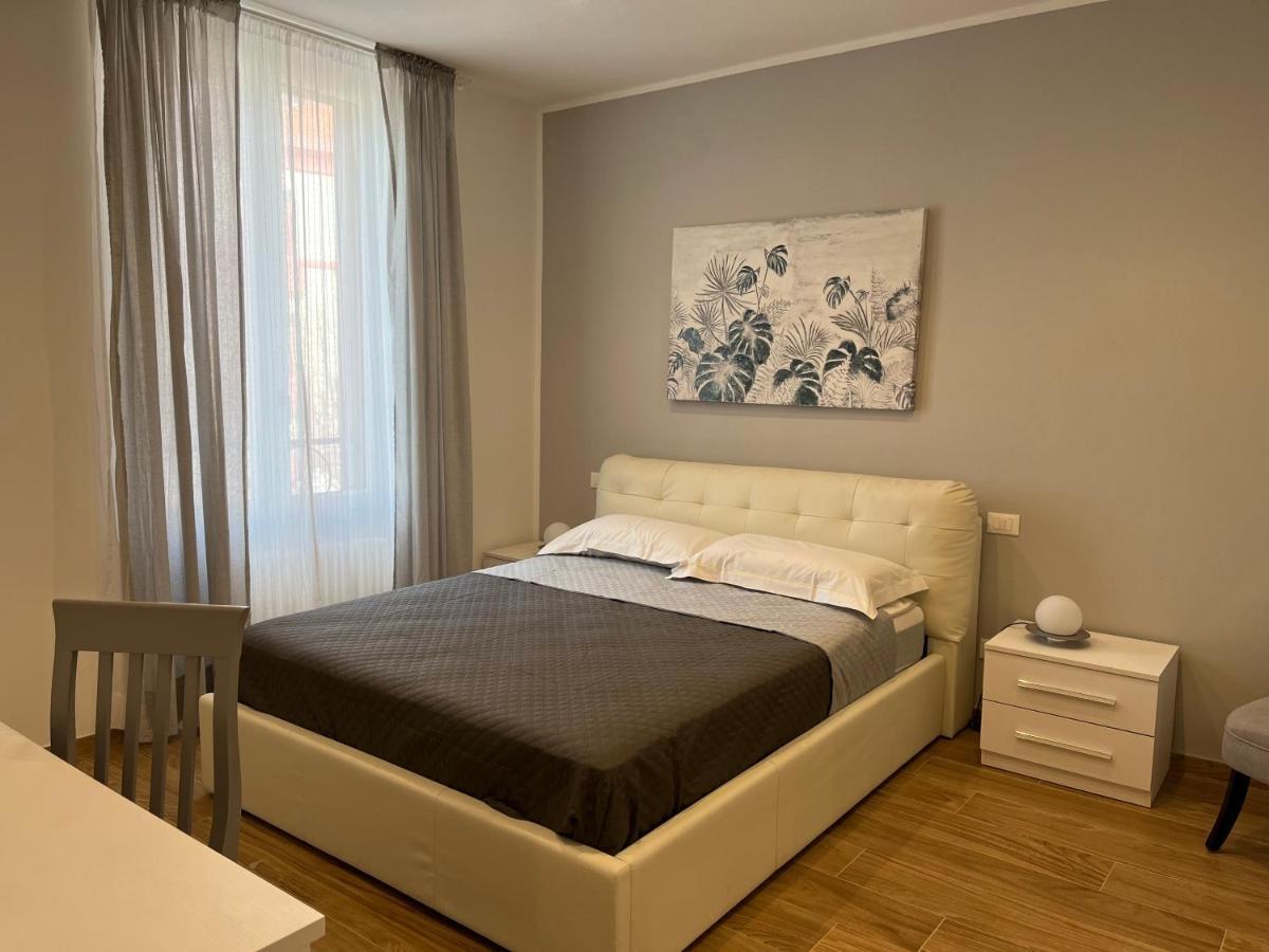 Levante Central Rooms Леванто Екстер'єр фото